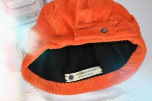 Chapeau velours orange nacre